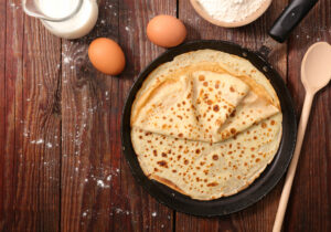 crepe with ingredient